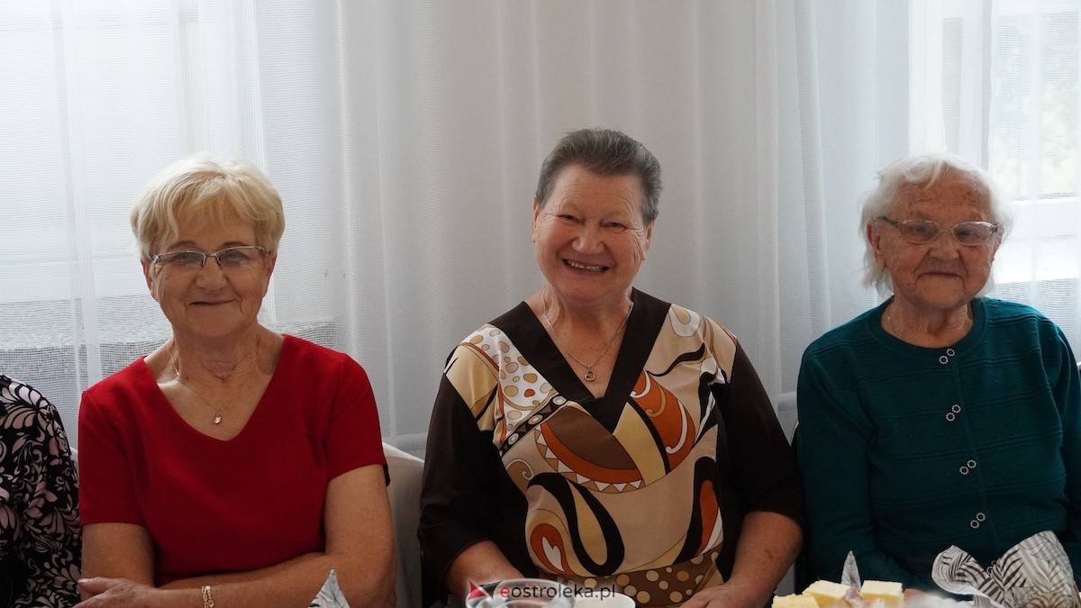 Więcej Życia w Życiu - seniorzy udowodnili, że tradycja smakuje najlepiej! [23.10.2025] - zdjęcie #85 - eOstroleka.pl