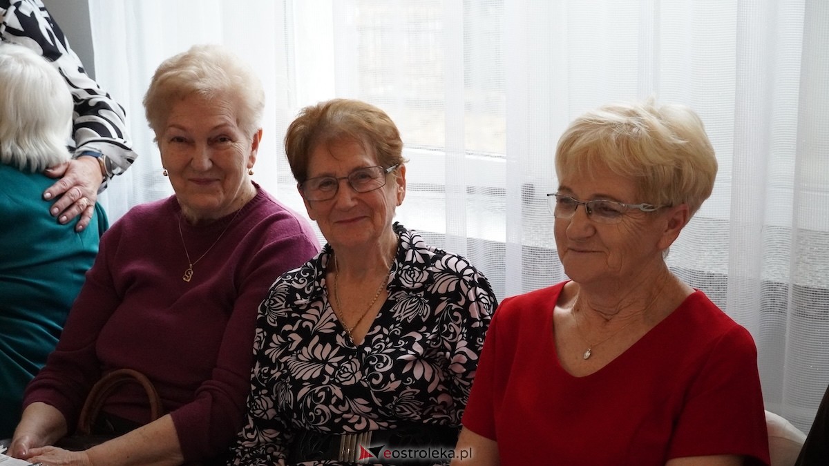 Więcej Życia w Życiu - seniorzy udowodnili, że tradycja smakuje najlepiej! [23.10.2025] - zdjęcie #83 - eOstroleka.pl