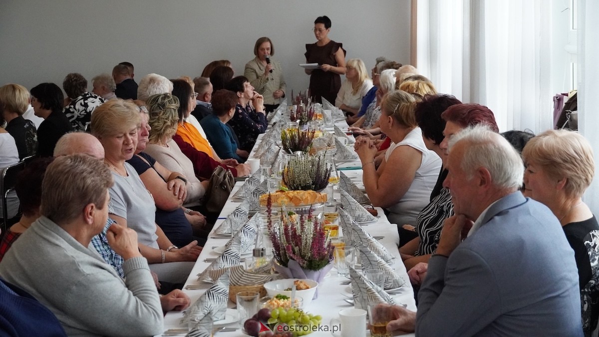 Więcej Życia w Życiu - seniorzy udowodnili, że tradycja smakuje najlepiej! [23.10.2025] - zdjęcie #12 - eOstroleka.pl
