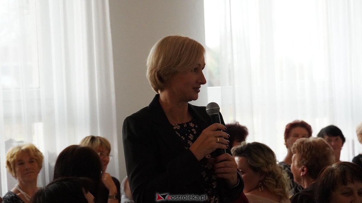 Więcej Życia w Życiu - seniorzy udowodnili, że tradycja smakuje najlepiej! [23.10.2025] - zdjęcie #6 - eOstroleka.pl
