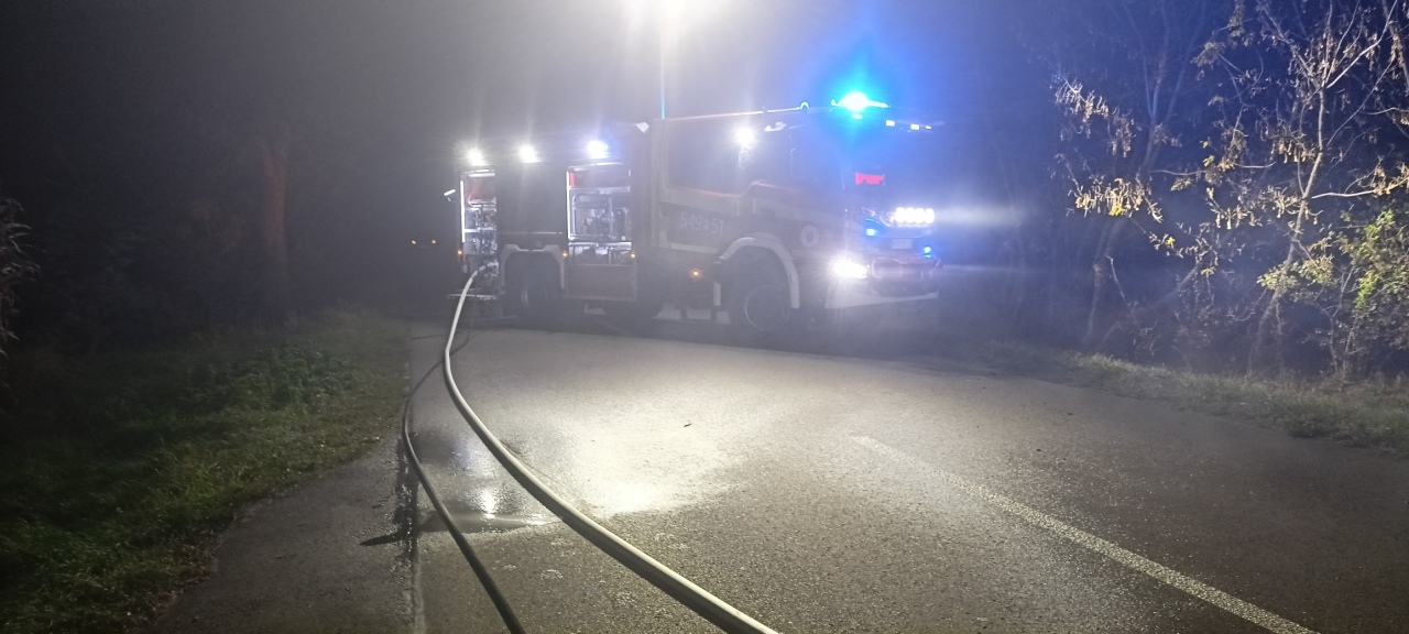 Pożar w Wąsewie [25.10.2025] - zdjęcie #1 - eOstroleka.pl