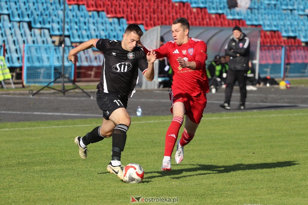 Narew Ostrołęka - Polonia II Warszawa [25.10.2025] - zdjęcie #20 - eOstroleka.pl