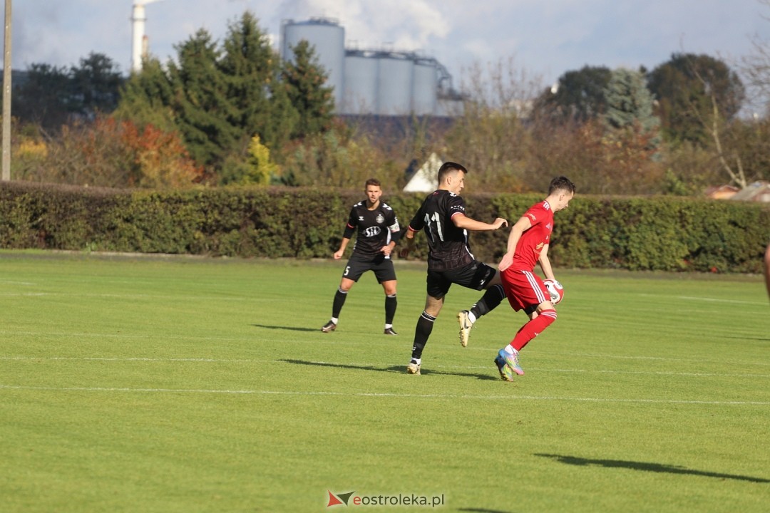 Narew Ostrołęka - Polonia II Warszawa [25.10.2025] - zdjęcie #16 - eOstroleka.pl