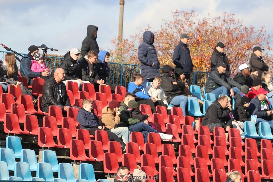 Narew Ostrołęka - Polonia II Warszawa [25.10.2025] - zdjęcie #15 - eOstroleka.pl