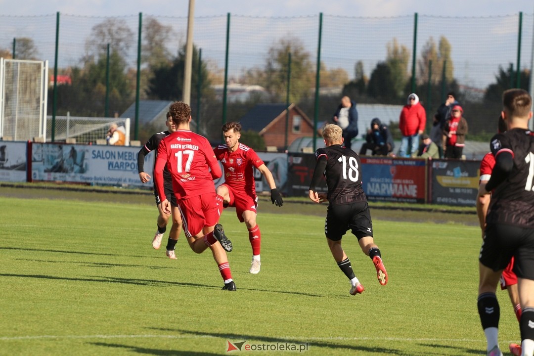 Narew Ostrołęka - Polonia II Warszawa [25.10.2025] - zdjęcie #6 - eOstroleka.pl