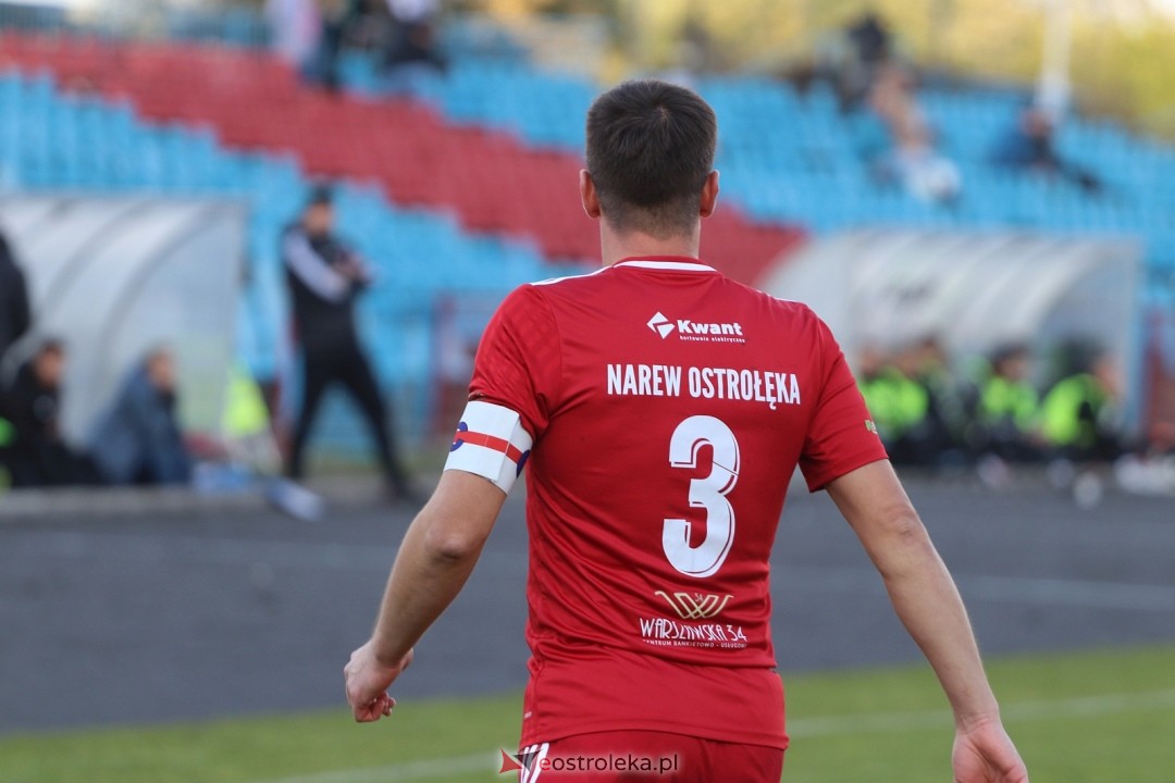 Narew Ostrołęka - Polonia II Warszawa [25.10.2025] - zdjęcie #4 - eOstroleka.pl