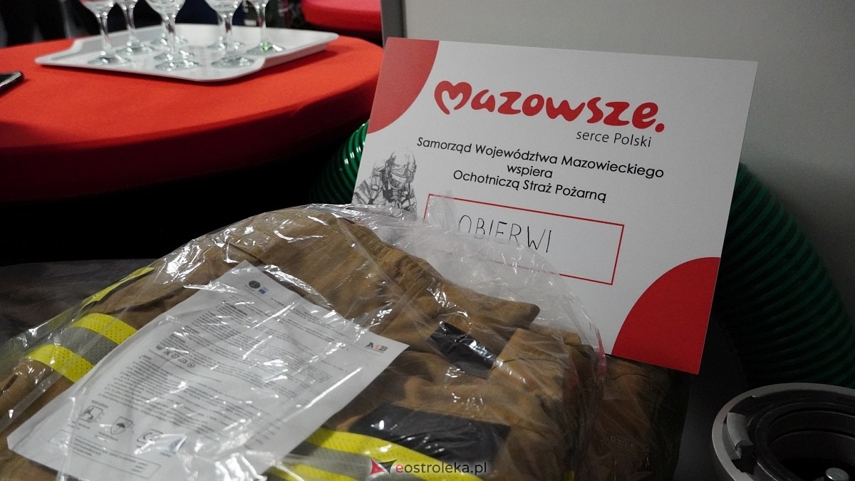Otwarcie OSP Obierwia [25.10.2025] - zdjęcie #17 - eOstroleka.pl