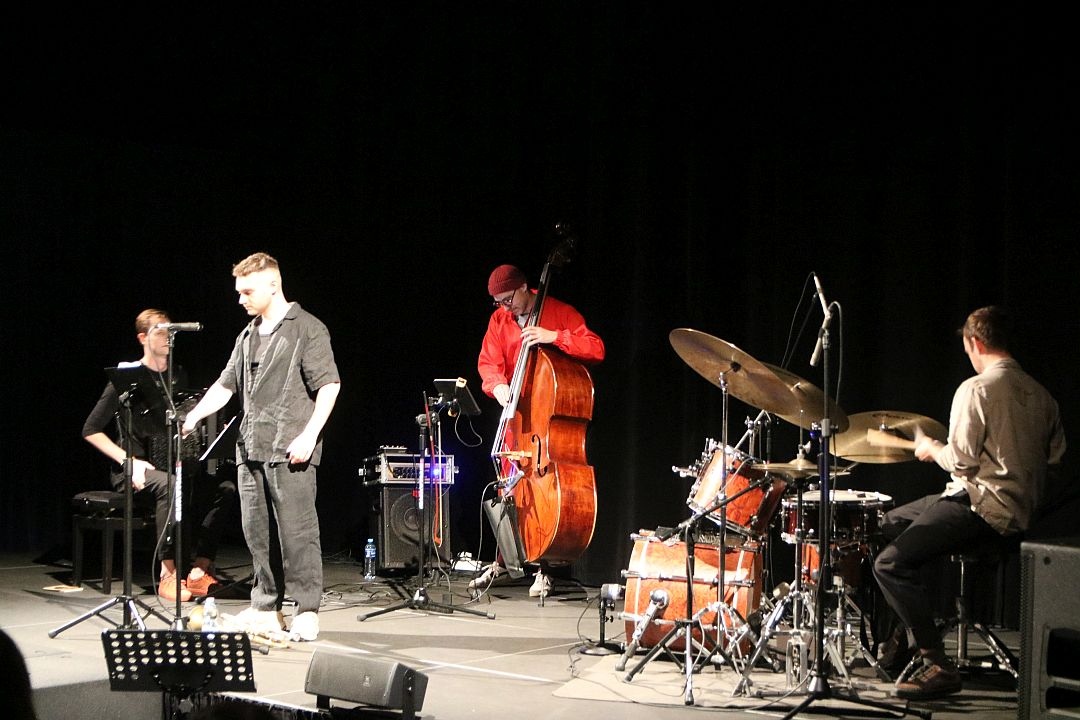 Koncert Arek Czernysz Quartet w MŻW [25.10.2025] - zdjęcie #18 - eOstroleka.pl