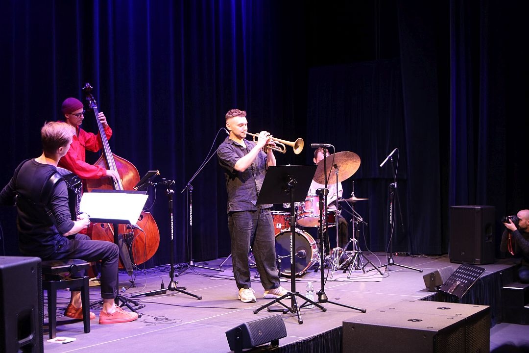 Koncert Arek Czernysz Quartet w MŻW [25.10.2025] - zdjęcie #8 - eOstroleka.pl