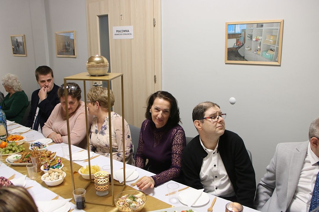 Ogólnopolskie Stowarzyszenie Osób Niepełnosprawnych - Bal Przyjaźni [25.10.2025] - zdjęcie #41 - eOstroleka.pl