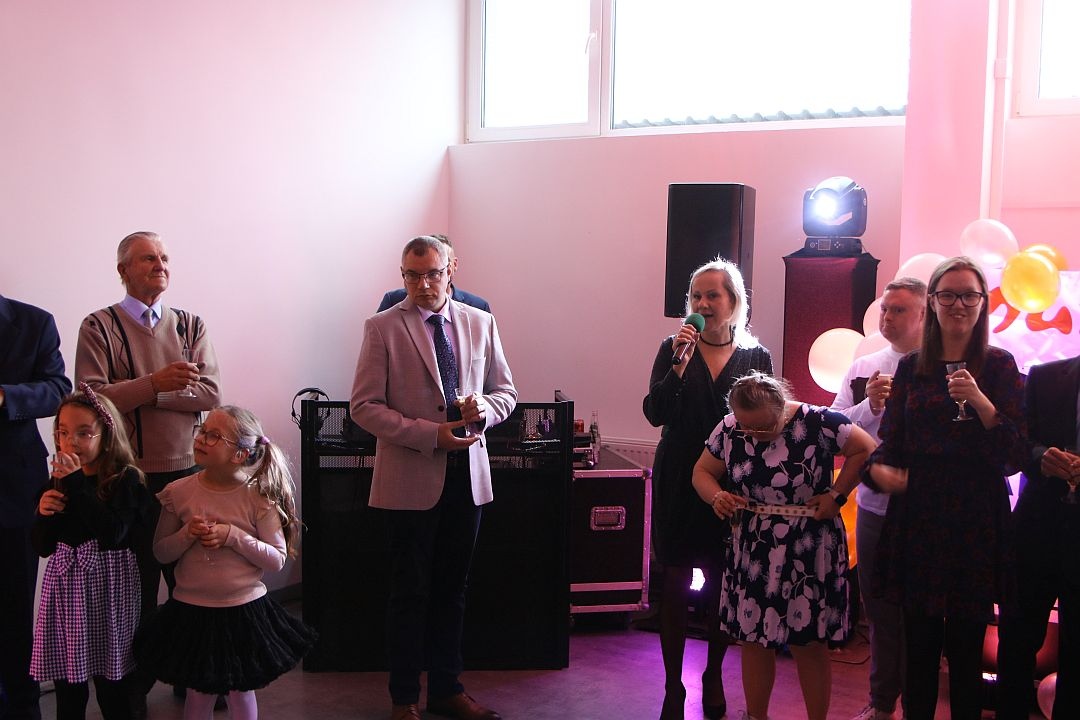 Ogólnopolskie Stowarzyszenie Osób Niepełnosprawnych - Bal Przyjaźni [25.10.2025] - zdjęcie #24 - eOstroleka.pl