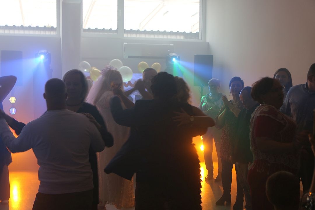 Ogólnopolskie Stowarzyszenie Osób Niepełnosprawnych - Bal Przyjaźni [25.10.2025] - zdjęcie #16 - eOstroleka.pl