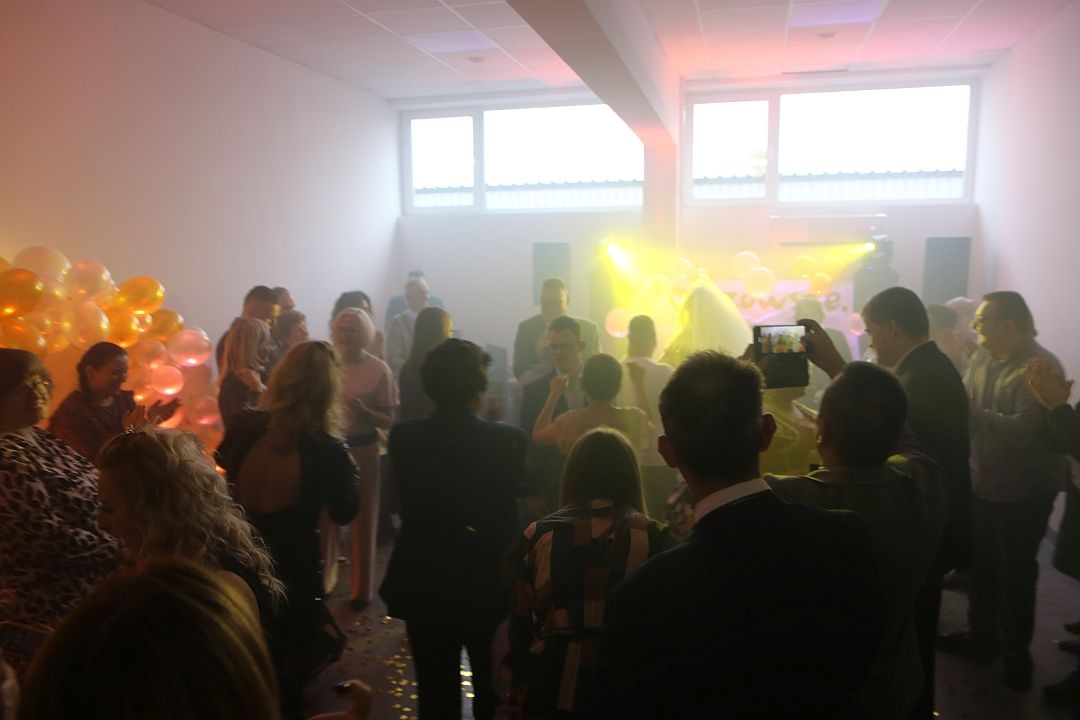 Ogólnopolskie Stowarzyszenie Osób Niepełnosprawnych - Bal Przyjaźni [25.10.2025] - zdjęcie #10 - eOstroleka.pl