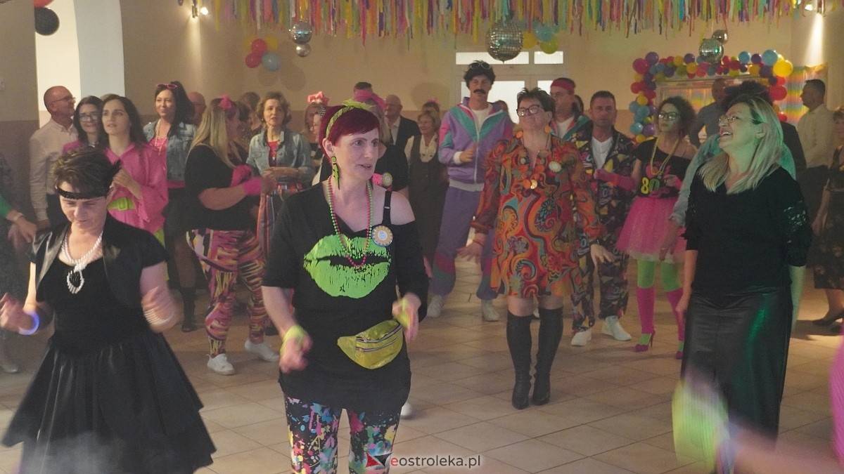 Impreza w stylu lay 80. w Kleczkowie [25.10.2025] - zdjęcie #36 - eOstroleka.pl