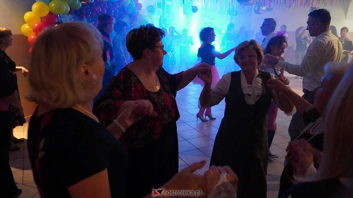 Impreza w stylu lay 80. w Kleczkowie [25.10.2025] - zdjęcie #30 - eOstroleka.pl