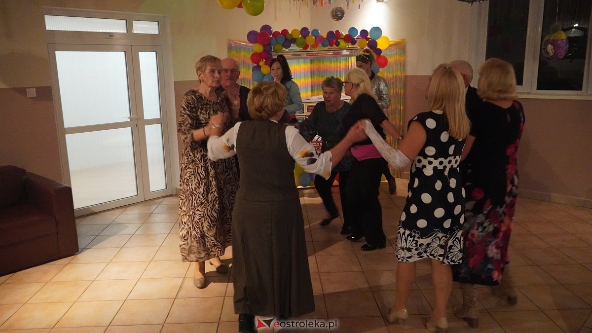 Impreza w stylu lay 80. w Kleczkowie [25.10.2025] - zdjęcie #24 - eOstroleka.pl