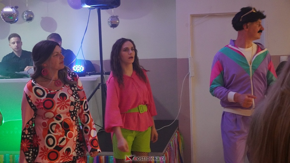 Impreza w stylu lay 80. w Kleczkowie [25.10.2025] - zdjęcie #21 - eOstroleka.pl