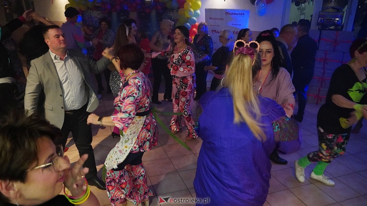 Impreza w stylu lay 80. w Kleczkowie [25.10.2025] - zdjęcie #5 - eOstroleka.pl