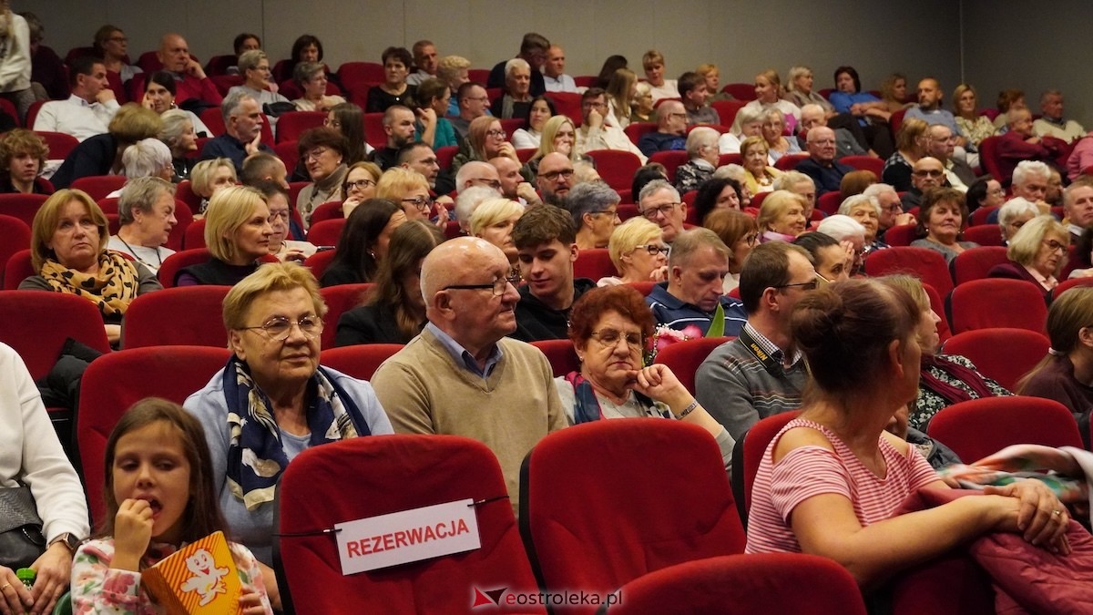 Koncert Pieśni malowane, dźwiękiem wycinane [26.10.2025] - zdjęcie #103 - eOstroleka.pl