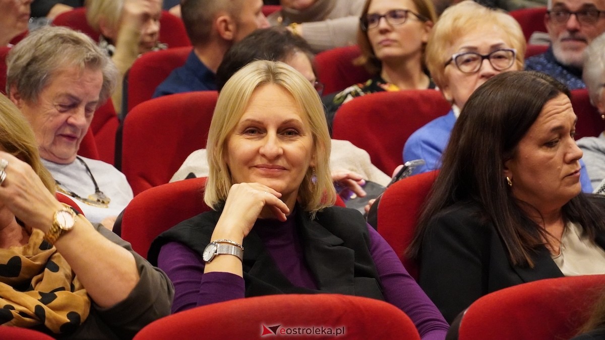 Koncert Pieśni malowane, dźwiękiem wycinane [26.10.2025] - zdjęcie #100 - eOstroleka.pl