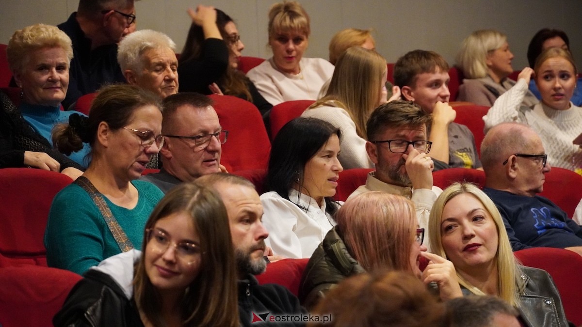 Koncert Pieśni malowane, dźwiękiem wycinane [26.10.2025] - zdjęcie #98 - eOstroleka.pl