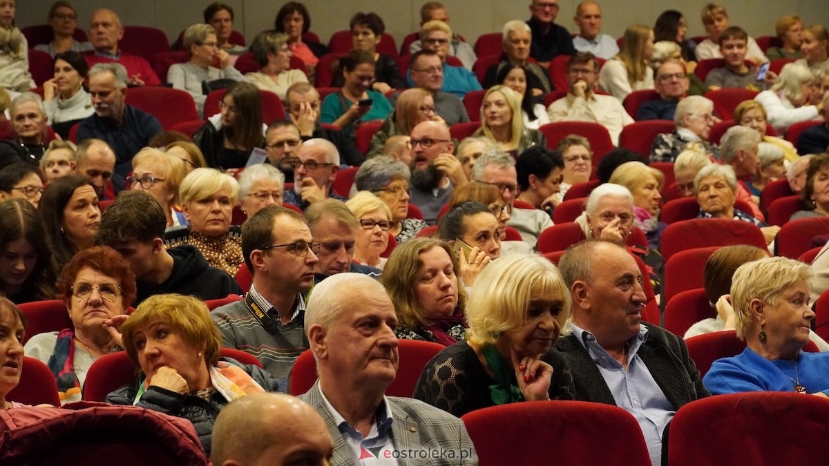 Koncert Pieśni malowane, dźwiękiem wycinane [26.10.2025] - zdjęcie #97 - eOstroleka.pl
