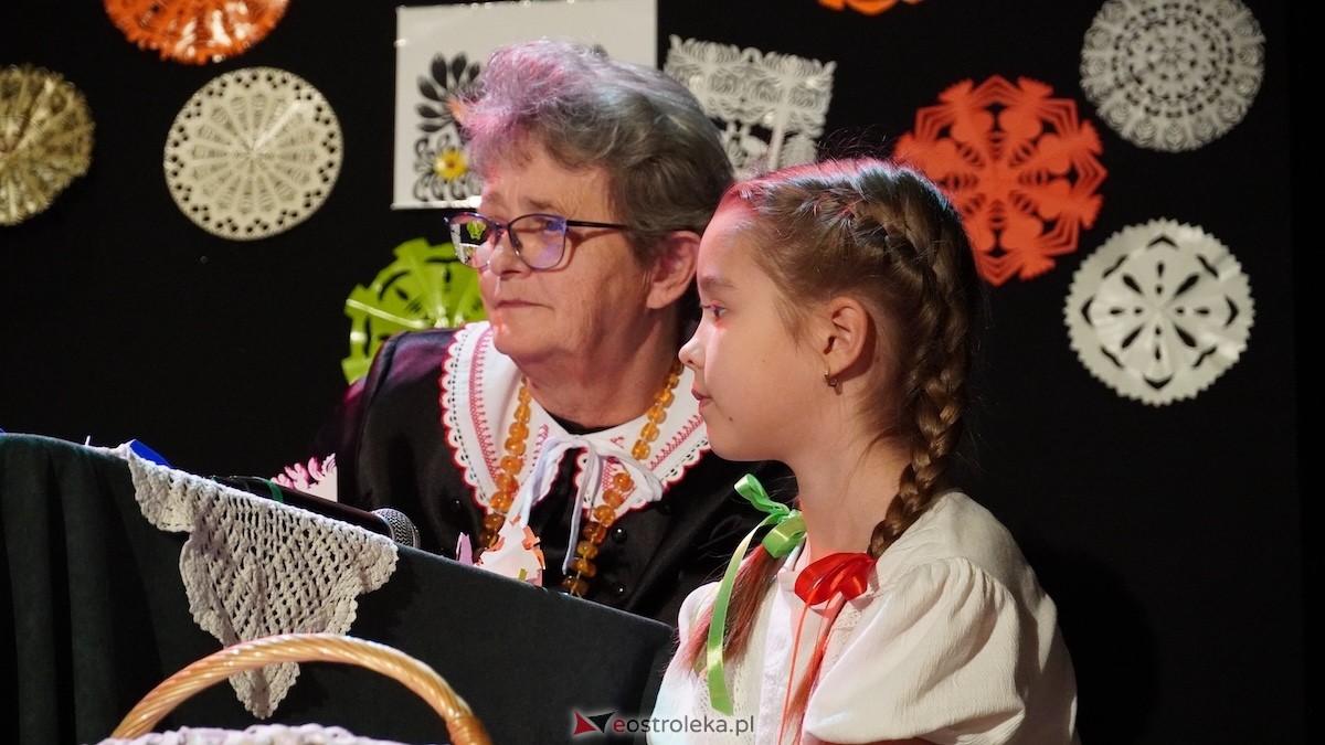 Koncert Pieśni malowane, dźwiękiem wycinane [26.10.2025] - zdjęcie #41 - eOstroleka.pl