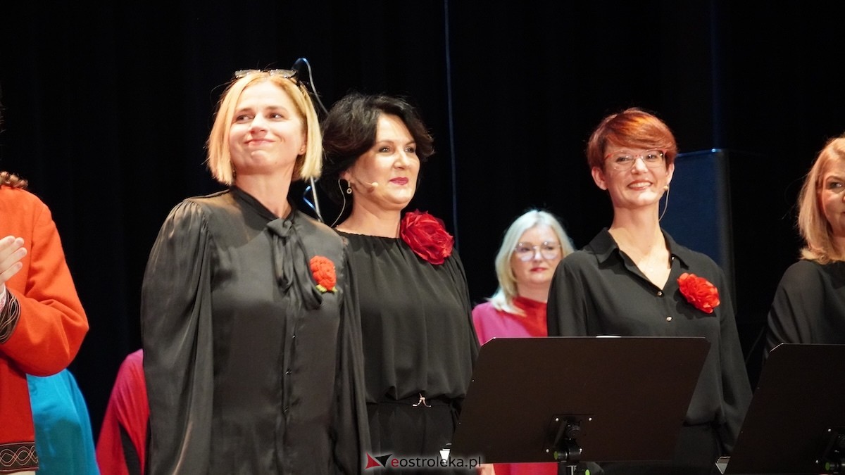 Koncert Pieśni malowane, dźwiękiem wycinane [26.10.2025] - zdjęcie #1 - eOstroleka.pl