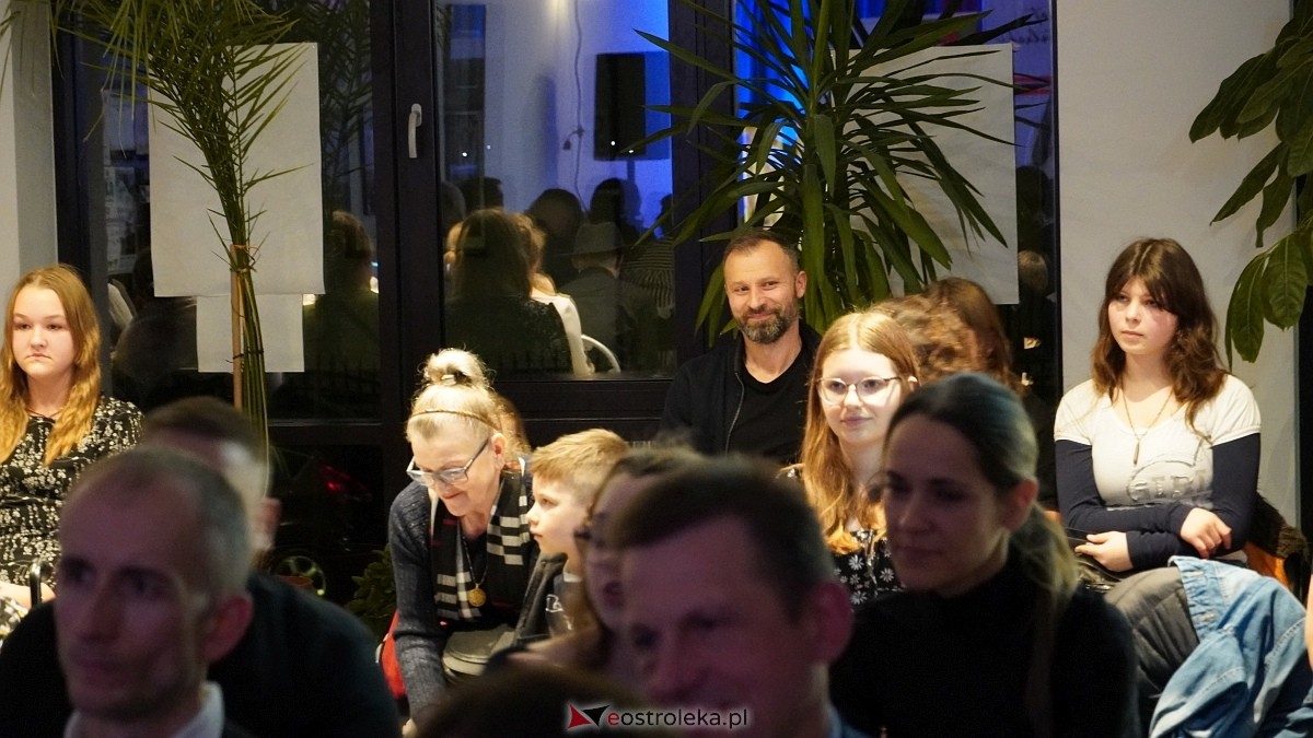 Koncert finałowy konkursu Śpiewający Powiat [26.10.2025] - zdjęcie #22 - eOstroleka.pl