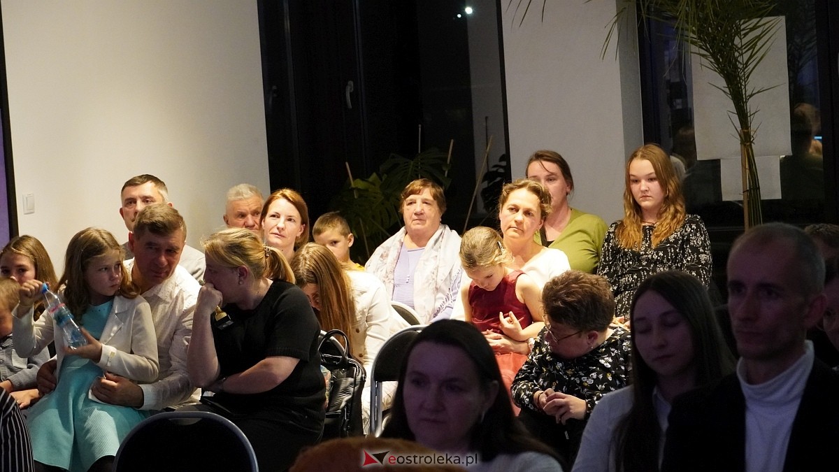 Koncert finałowy konkursu Śpiewający Powiat [26.10.2025] - zdjęcie #18 - eOstroleka.pl