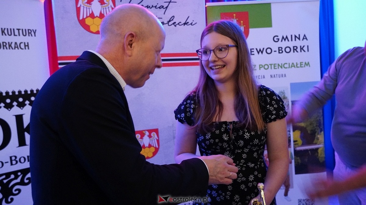 Koncert finałowy konkursu Śpiewający Powiat [26.10.2025] - zdjęcie #12 - eOstroleka.pl