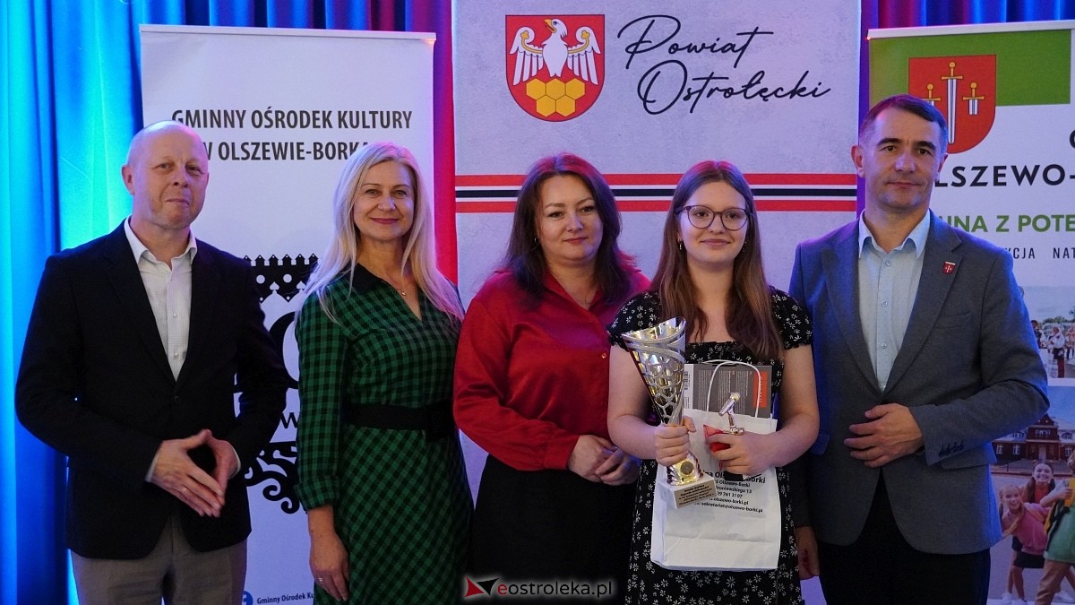 Koncert finałowy konkursu Śpiewający Powiat [26.10.2025] - zdjęcie #9 - eOstroleka.pl