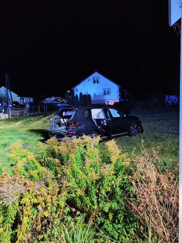 Wypadek w Grucelach [26.10.2025] - zdjęcie #9 - eOstroleka.pl