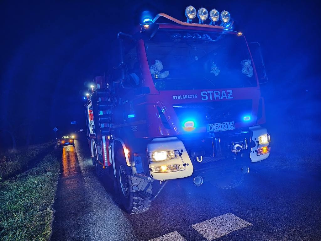Wypadek w Grucelach [26.10.2025] - zdjęcie #3 - eOstroleka.pl