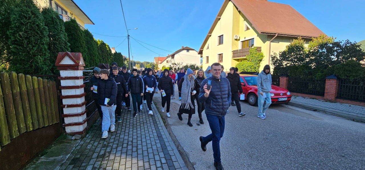 Spacer z detektorem w Czerwinie [20.10.2025] - zdjęcie #22 - eOstroleka.pl