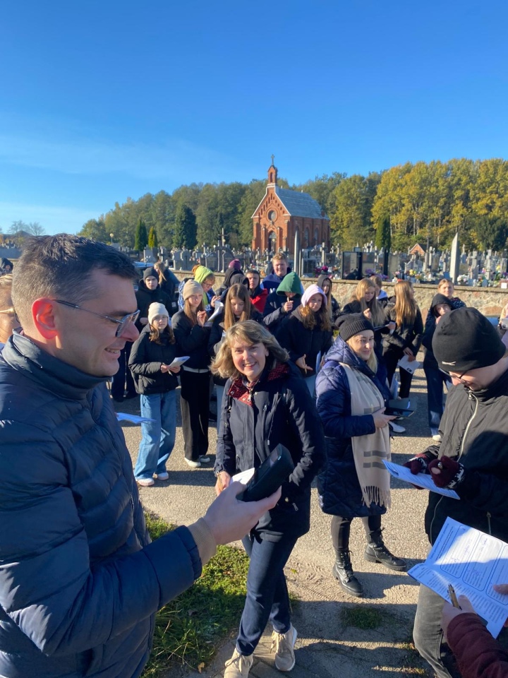 Spacer z detektorem w Czerwinie [20.10.2025] - zdjęcie #20 - eOstroleka.pl