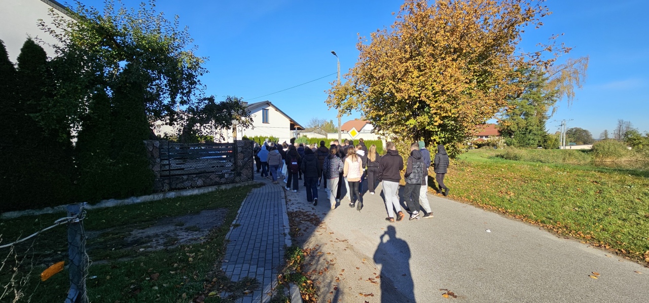 Spacer z detektorem w Czerwinie [20.10.2025] - zdjęcie #16 - eOstroleka.pl