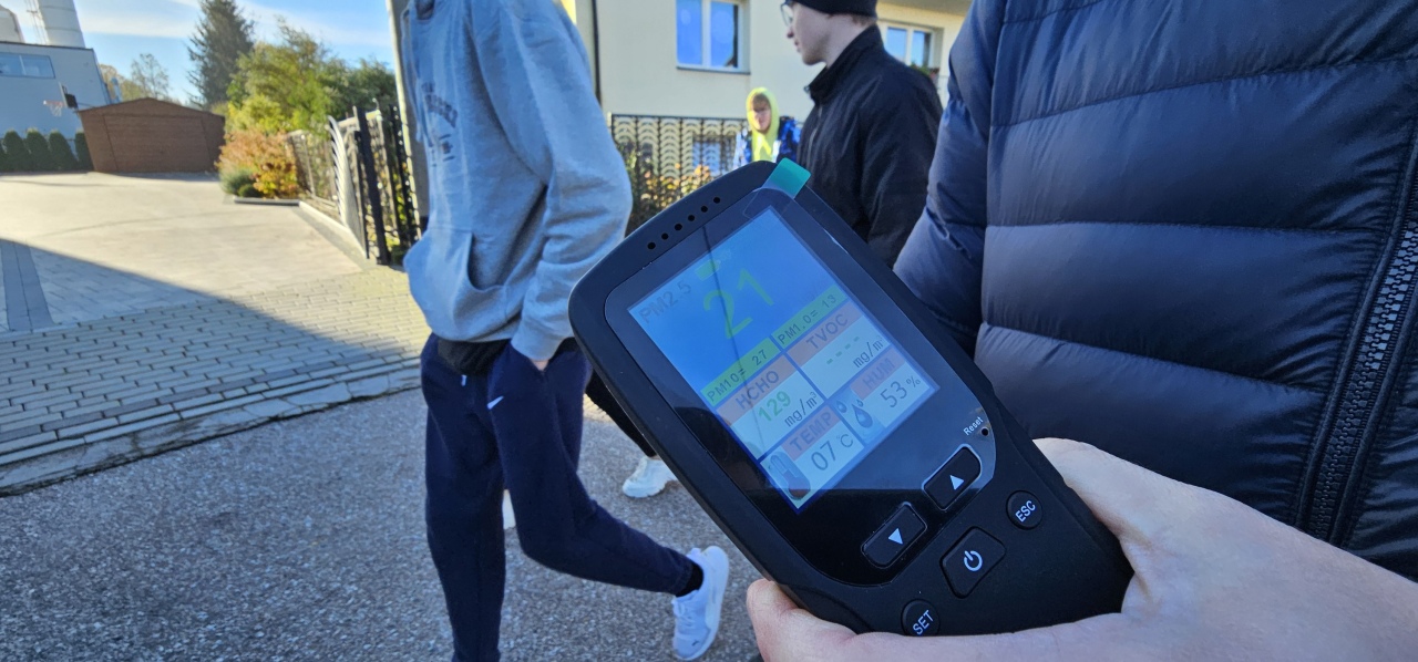 Spacer z detektorem w Czerwinie [20.10.2025] - zdjęcie #3 - eOstroleka.pl