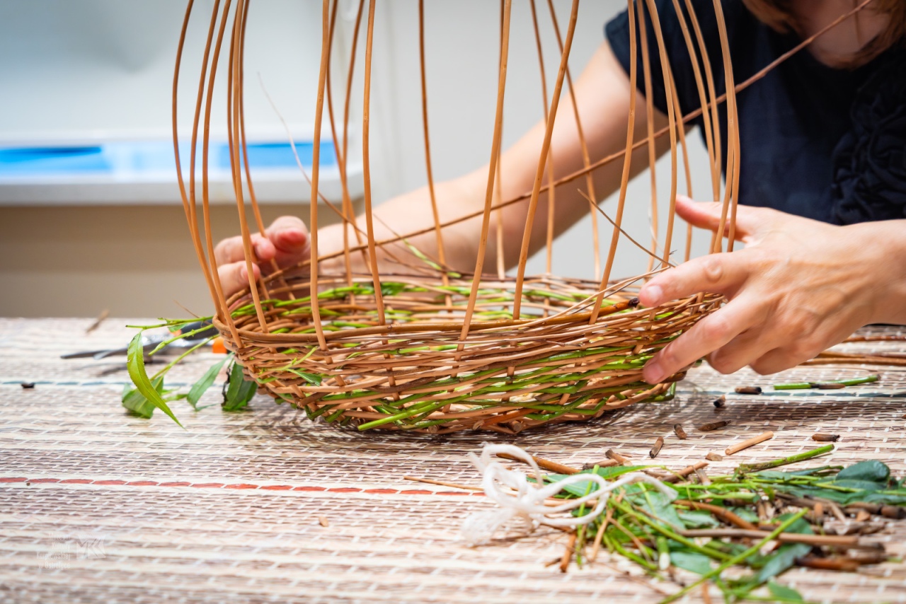 Podsumowanie warsztatów plecionkarskich w Muzeum Kultury Kurpiowskiej [29.10.2025] - zdjęcie #11 - eOstroleka.pl
