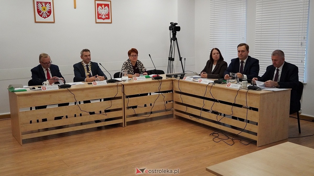 Sesja Rady Miasta Ostrołęka [30.10.2025] - zdjęcie #43 - eOstroleka.pl