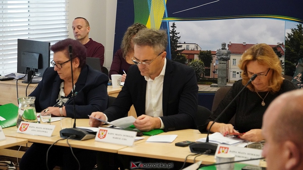 Sesja Rady Miasta Ostrołęka [30.10.2025] - zdjęcie #29 - eOstroleka.pl