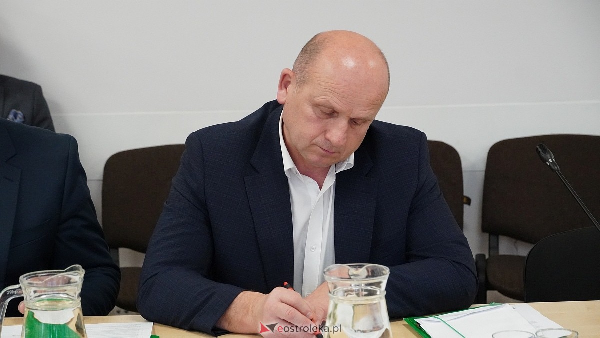 Sesja Rady Miasta Ostrołęka [30.10.2025] - zdjęcie #19 - eOstroleka.pl