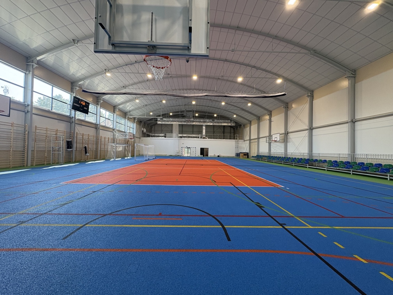 Hala sportowa Olimpia w Czarni [30.10.2025] - zdjęcie #6 - eOstroleka.pl