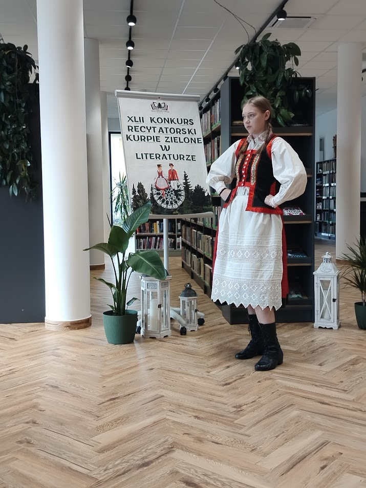 Młode talenty gminy Czarnia podtrzymują kurpiowską tradycję! [29.10.2025] - zdjęcie #25 - eOstroleka.pl