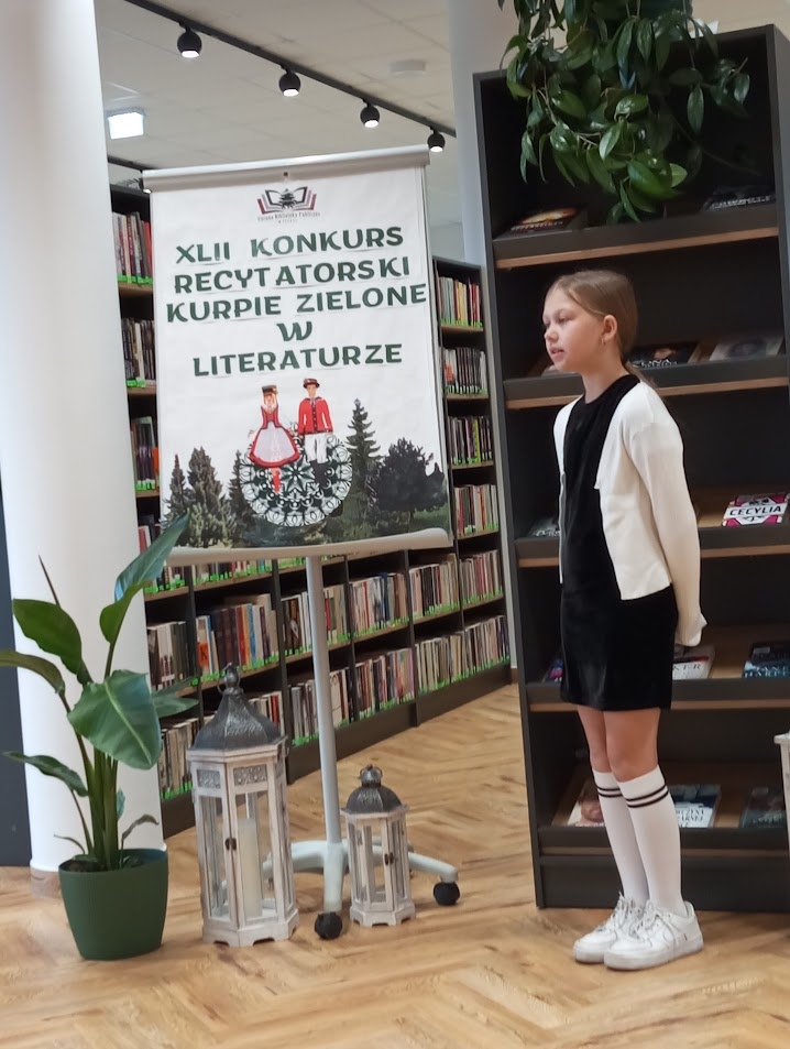 Młode talenty gminy Czarnia podtrzymują kurpiowską tradycję! [29.10.2025] - zdjęcie #16 - eOstroleka.pl