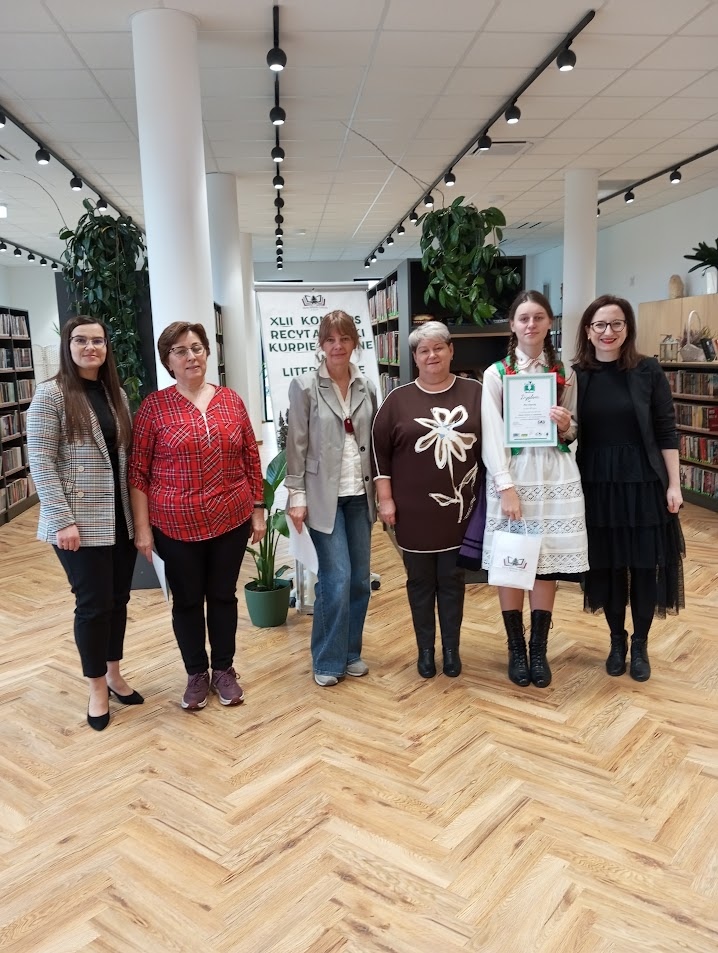 Młode talenty gminy Czarnia podtrzymują kurpiowską tradycję! [29.10.2025] - zdjęcie #9 - eOstroleka.pl