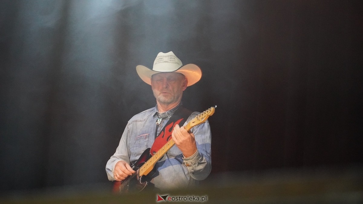 Jubileuszowy koncert zespołu Droga na Ostrołękę [3.11.2025] - zdjęcie #72 - eOstroleka.pl