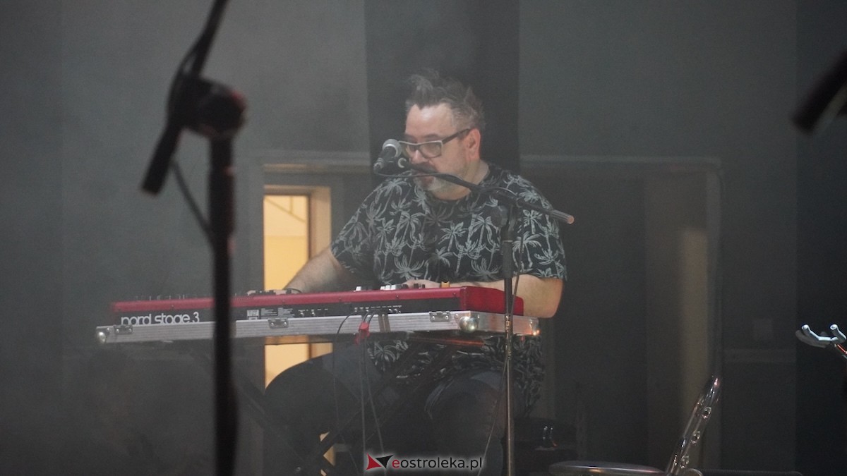 Jubileuszowy koncert zespołu Droga na Ostrołękę [3.11.2025] - zdjęcie #69 - eOstroleka.pl