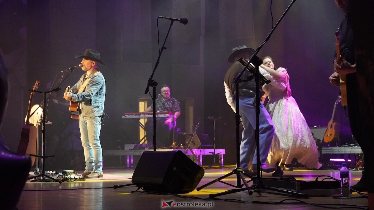 Jubileuszowy koncert zespołu Droga na Ostrołękę [3.11.2025] - zdjęcie #62 - eOstroleka.pl