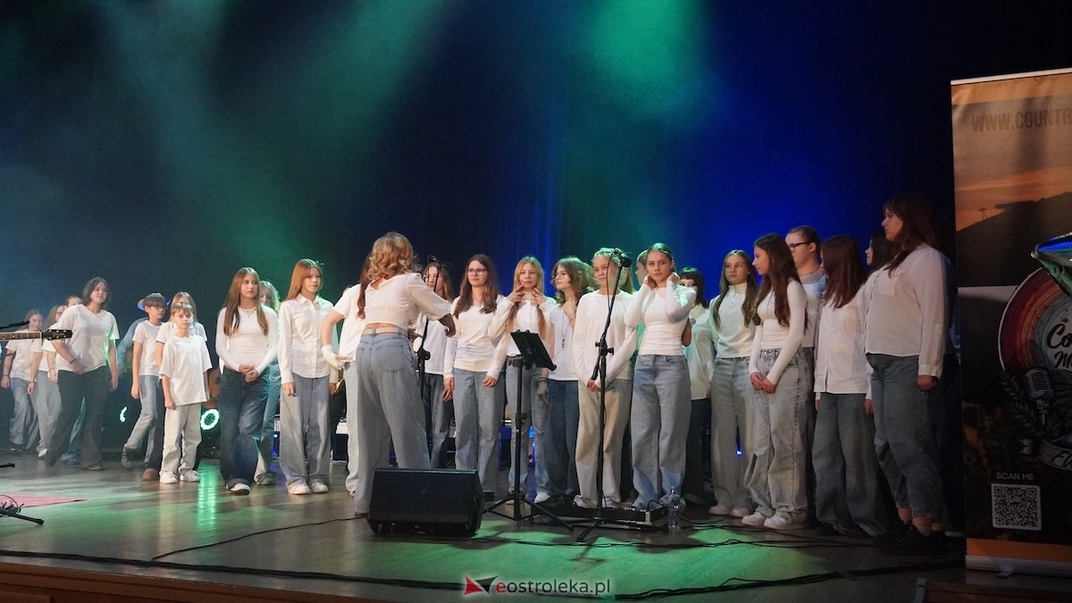 Jubileuszowy koncert zespołu Droga na Ostrołękę [3.11.2025] - zdjęcie #55 - eOstroleka.pl